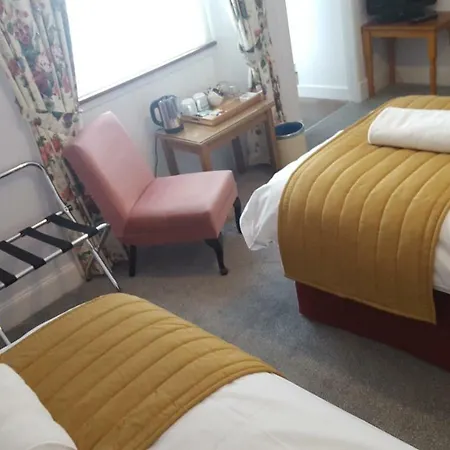 Ronebhal Guest house 4*