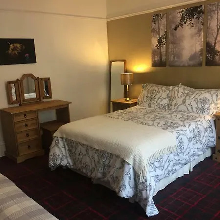Tanglin Guest House Oban