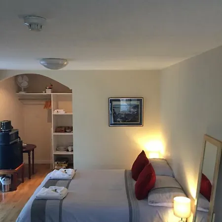 Soroba House