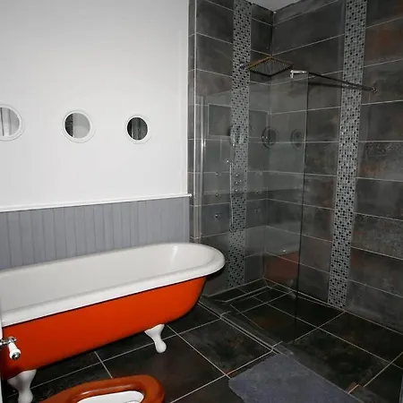 Apartment Royal Bank Flat