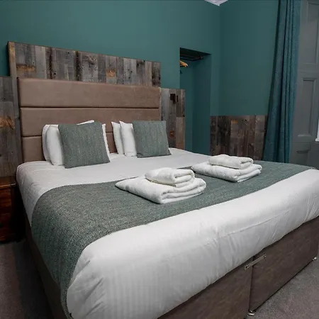 Hotel The Whisky Vaults 3*