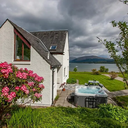 Seabank Lochside * Oban