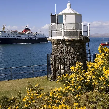 Glenbervie Guest house 4*