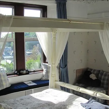 Roseneath Hotel 3*