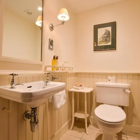 Barcaldine Castle 5* Oban
