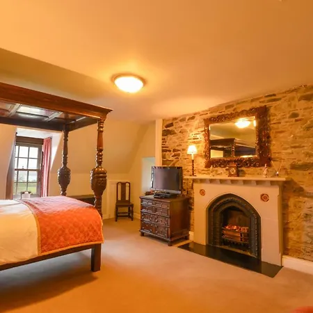 Barcaldine Castle