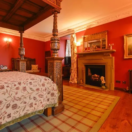 Bed & Breakfast Barcaldine Castle 5*