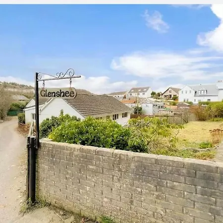 Glenshee Annexe, Oban. * Oban