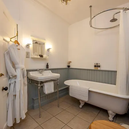 Bed & Breakfast Barcaldine Castle 5*