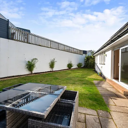 Holiday home Stunning Sea Views - Luxury 4br House *