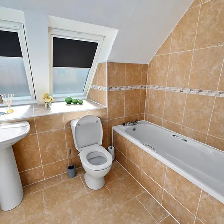 Stunning Sea Views - Luxury 4br House