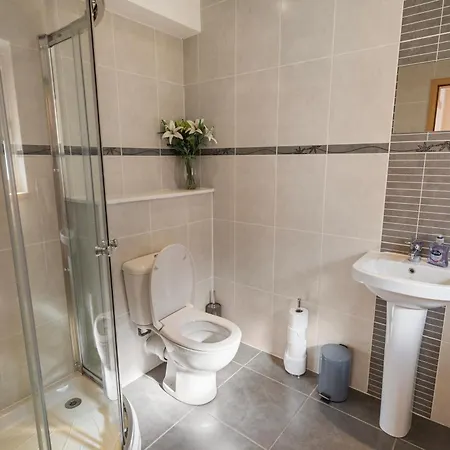 Stunning Sea Views - Luxury 4br House Holiday home