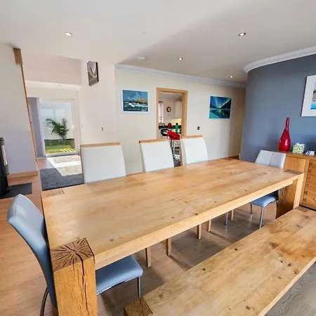 Stunning Sea Views - Luxury 4br House Holiday home Oban