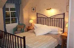 Roseneath 3* Oban