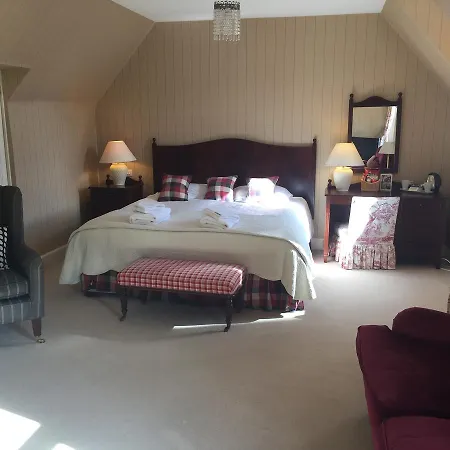 Glenburnie House 4*